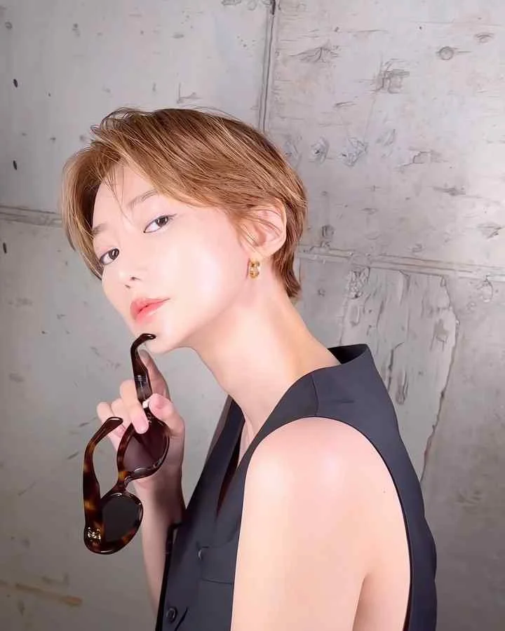 Go Joon Hee - go-joon-hee-40.webp
